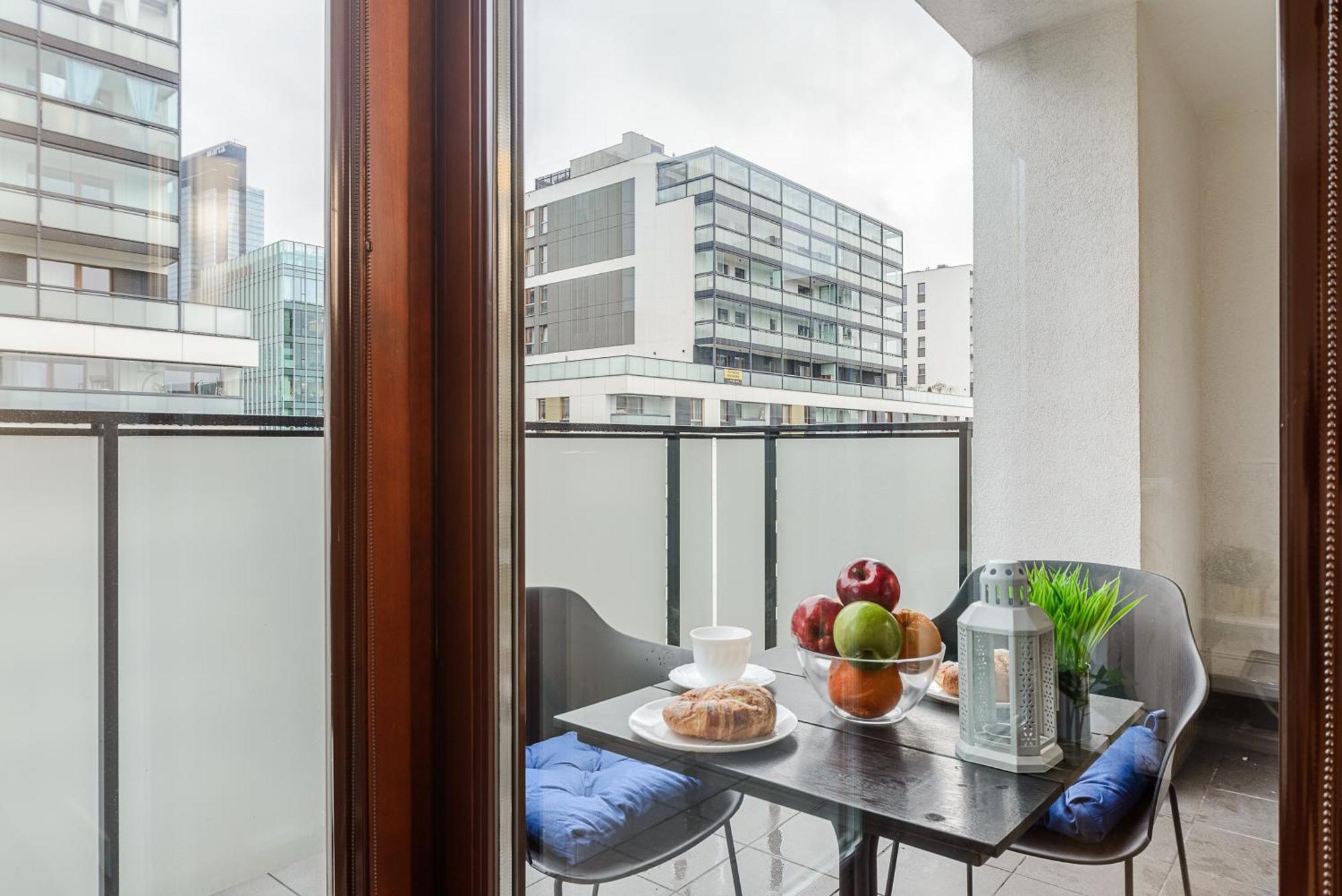 Luxury Apartments Mennica Residence With Parking Warschau Buitenkant foto